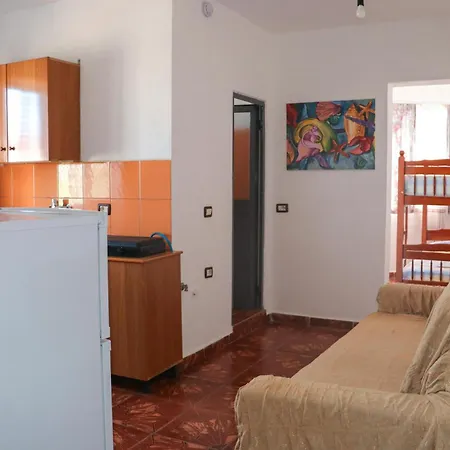 Green Villa * Velipojë